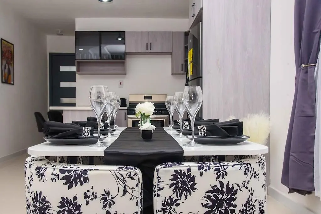 Oricha Villa Ocho Ríos