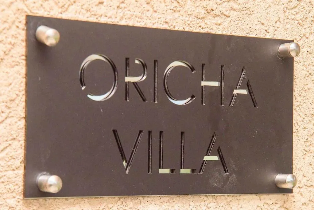 Oricha Villa Ocho Ríos